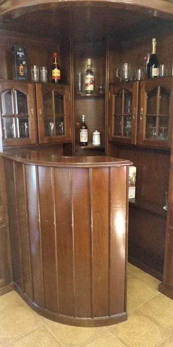 Móvel Bar para restaurar