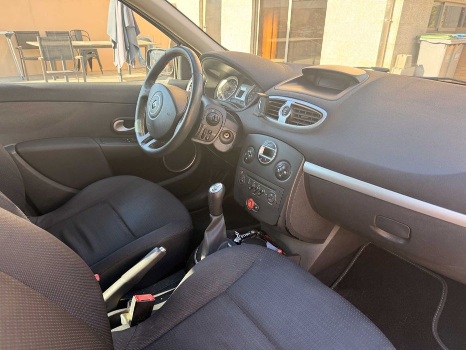 Renault Clio 1.2 16V Dynamique | 2008 | 5 portas | Nacional