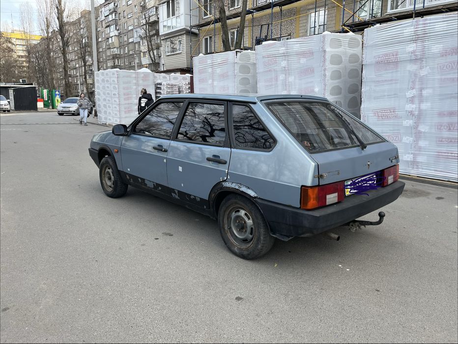 Ваз 2109 на полном боевом ходу