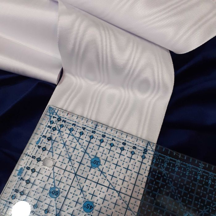 Fita 11cm.largura , cor Arco Iris, branco e azul  de gorgorão