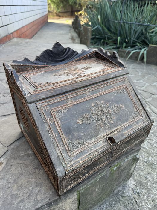 Хлебница (ретро) деревянная.