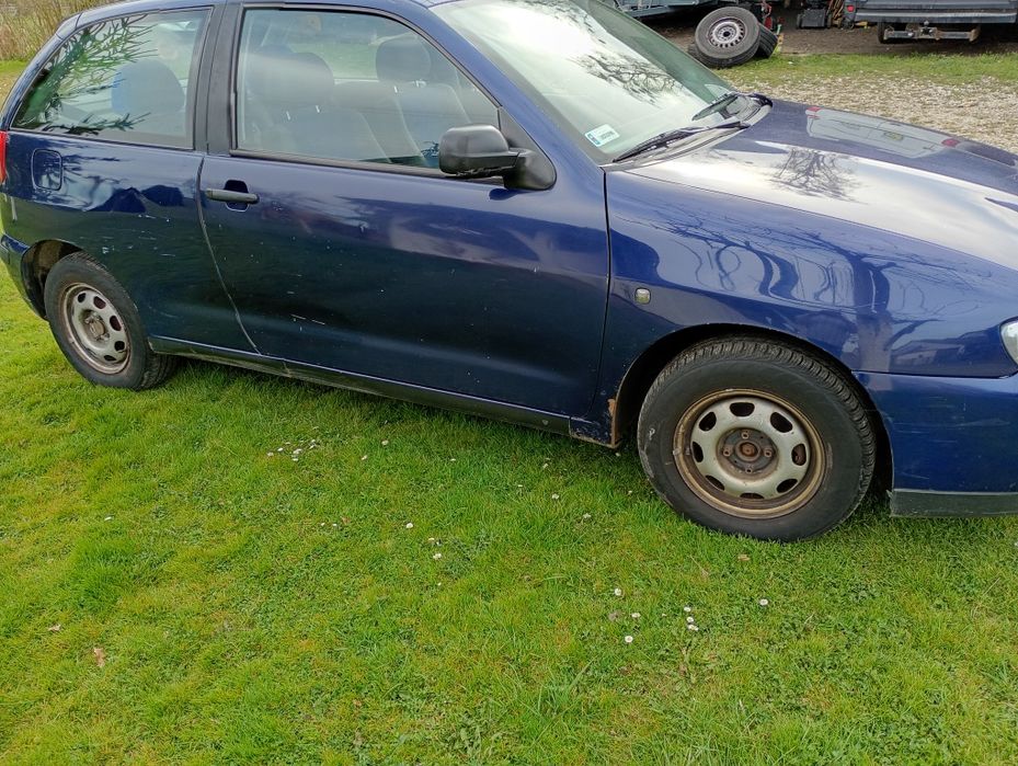 Sprzedam samochód seat