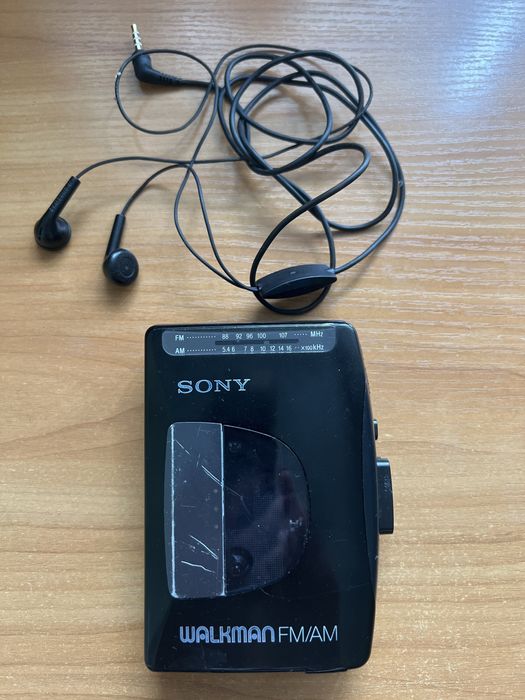 Sony Walkman WM-FX10 FM/AM + навушники в подарунок
