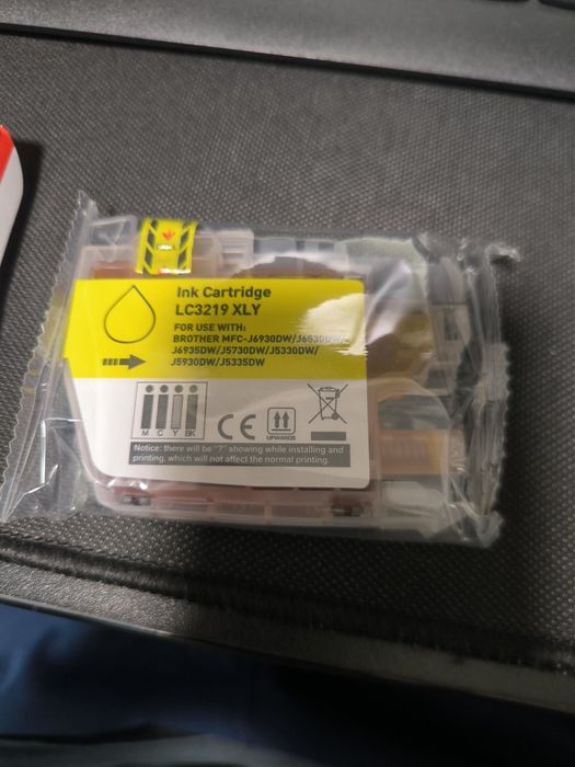 Tinteiro brother lc-3219xl y