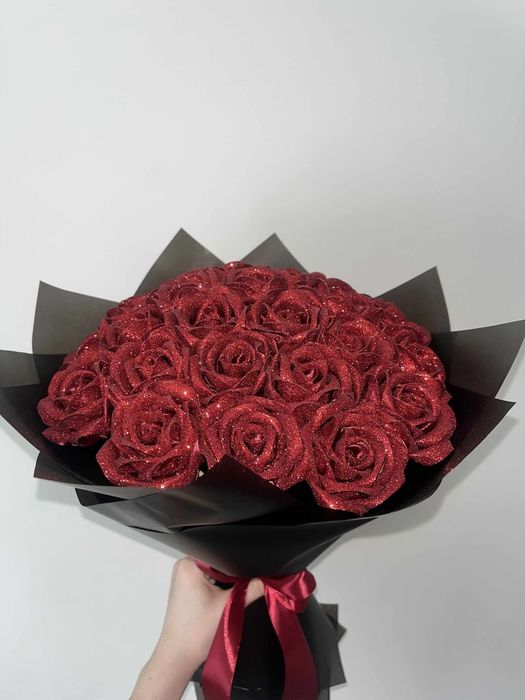 Ręcznie robione kwiaty ze wstążki – bukiety, dekoracje, prezenty