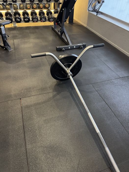 Pega remada  aberta para barra olimpica