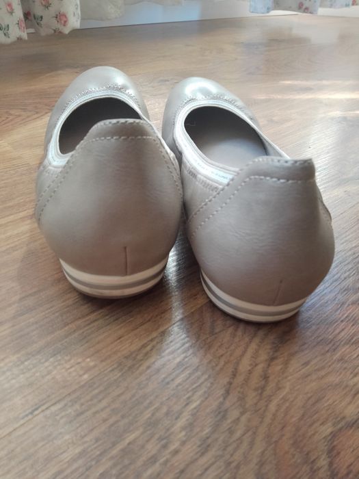 Nowe buty Graceland r.40