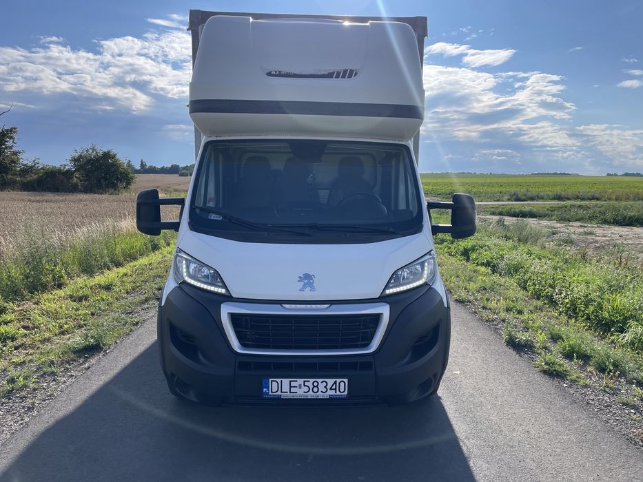 Peugeot boxer 2018 rok zabudowa 10ep firanka