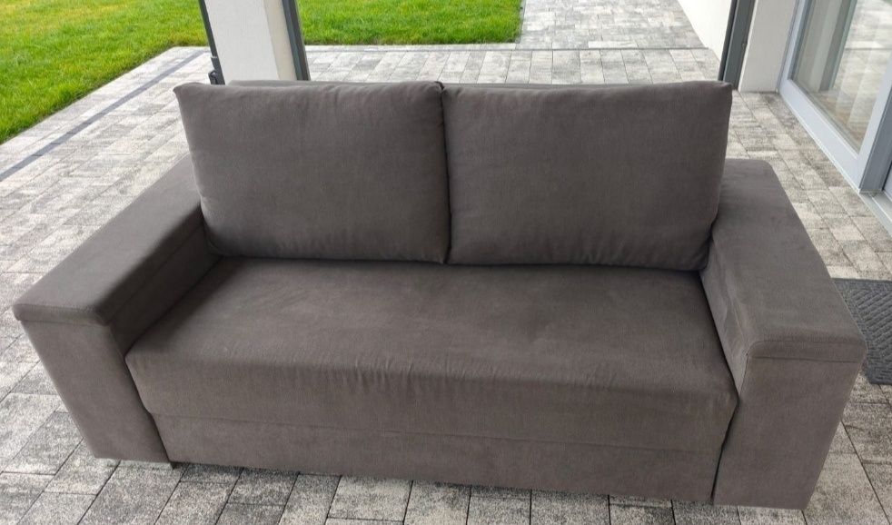 Kanapa z funkcją spania łóżko sofa