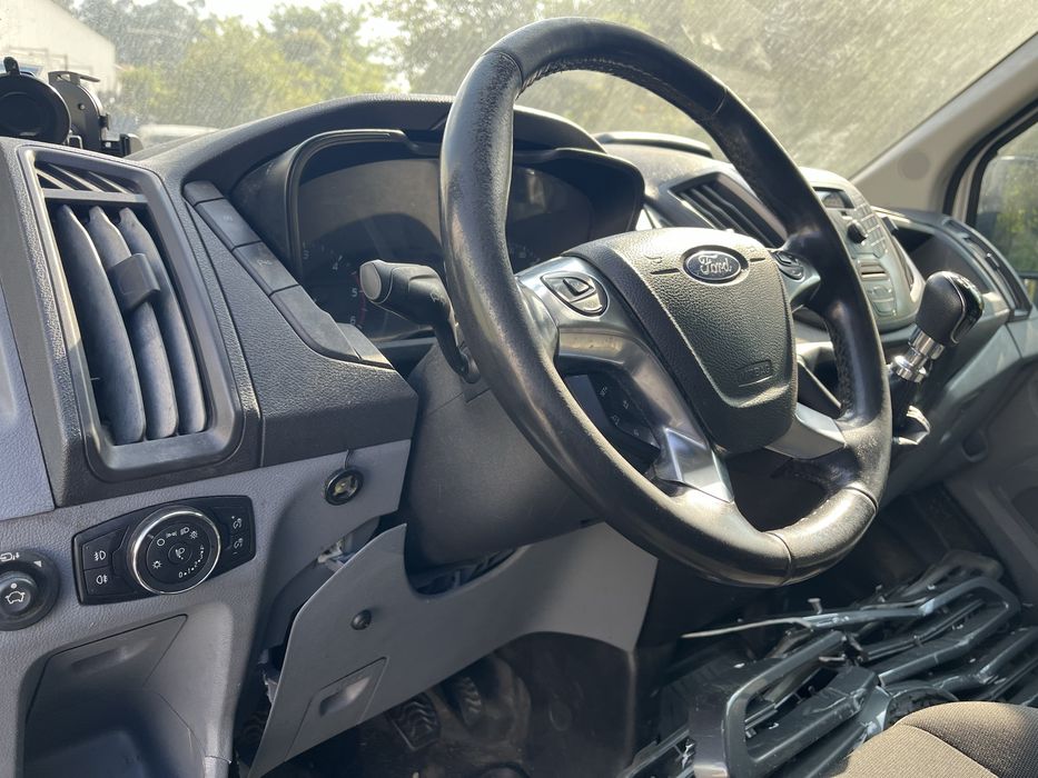 Ford transit 2.0 -TDCI 170 CV Ano 2019