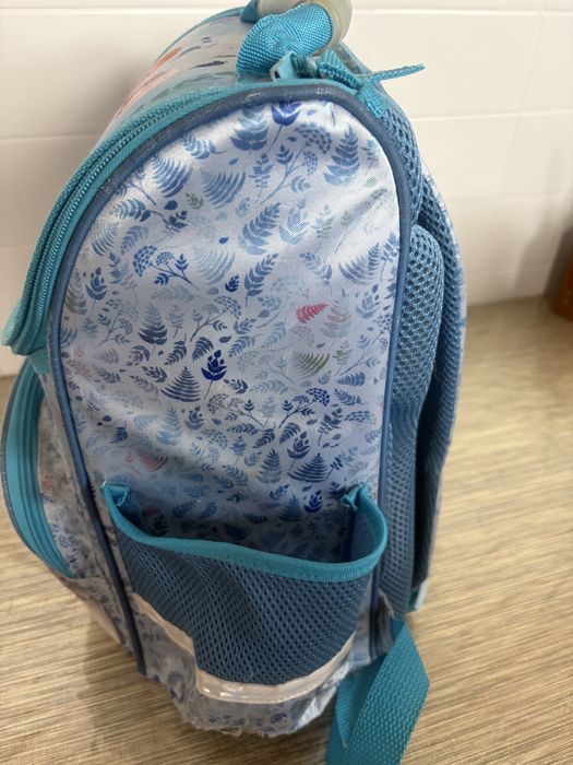 Mochilas infantis com o tema Frozen da Disney