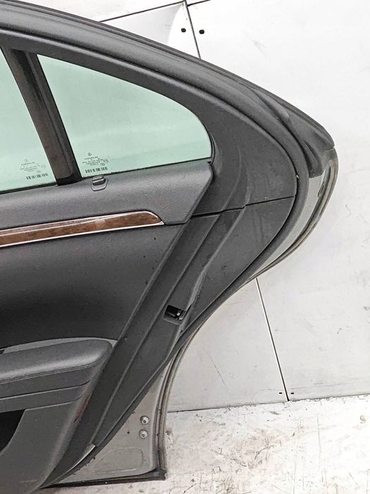 Mercedes-Benz S W221 Long Drzwi Prawy Tył Kompletne 792