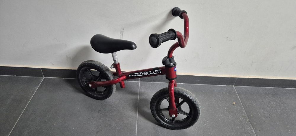 Bicicleta equilibrio chicco red bullet