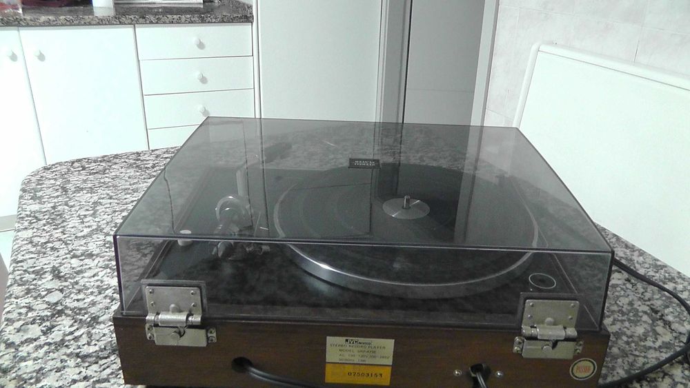JVC NIVICO SRP 473-E Gira Discos