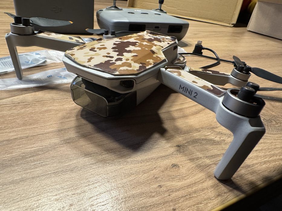 Dron Dji Mini 2 Fly More Combo