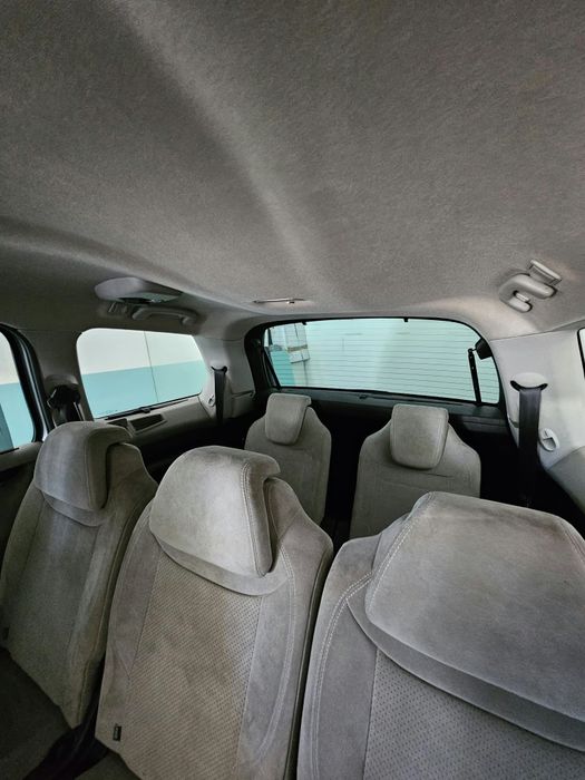 Citroën C4 Grand Picasso 1.6 HDi Automática 110cv