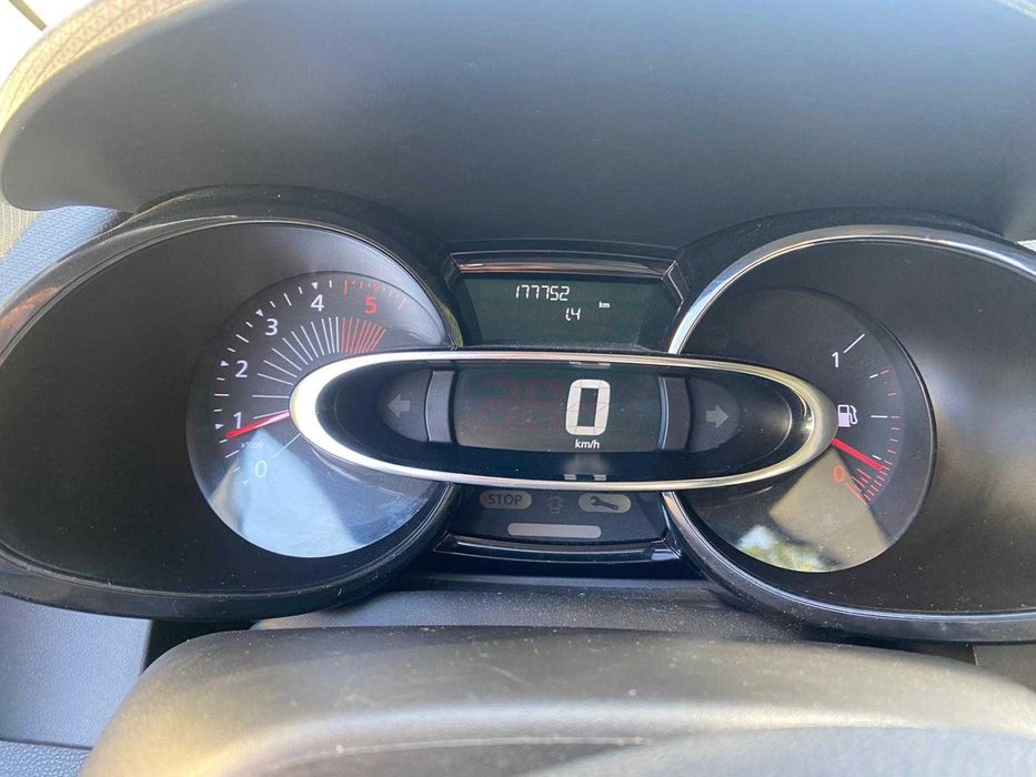 Renault clio 177.000km 5 lug diesel