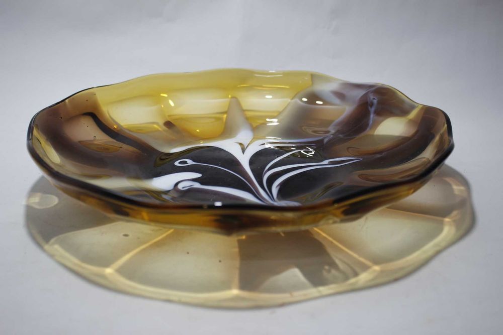 Prato em vidro coalhado - Vidro grosso - Caramelo