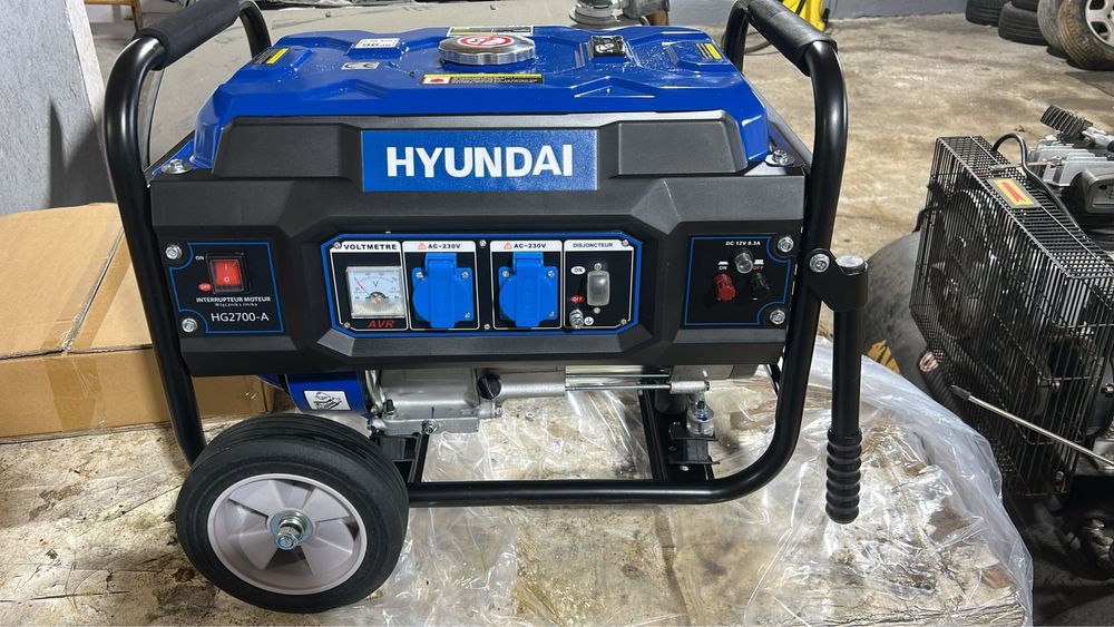 Gerador 2700A 3,0 hz