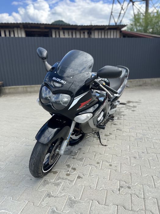 Suzuki Katana GSX 600