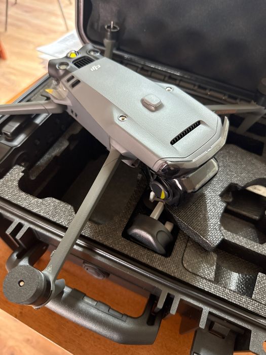 Квадрокоптер Dji  mavic 3 т