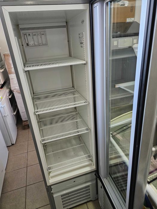 Lodówka witryna Frigorex Coca-Cola retro | 189cm | 264L | gw3mce