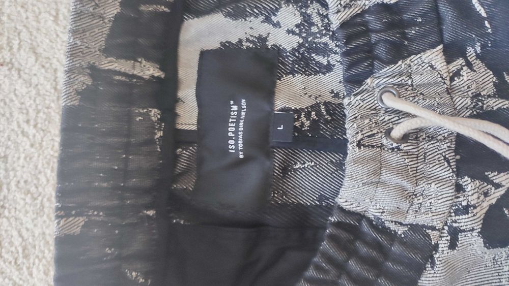 Spodenki ISO POETISM Cotton Bermuda Shorts rozm L