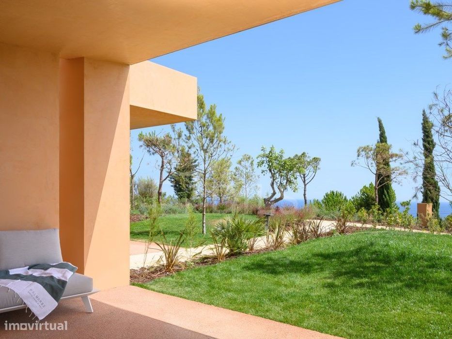 Apartamento T1 com terraço e estacionamento em Palmares