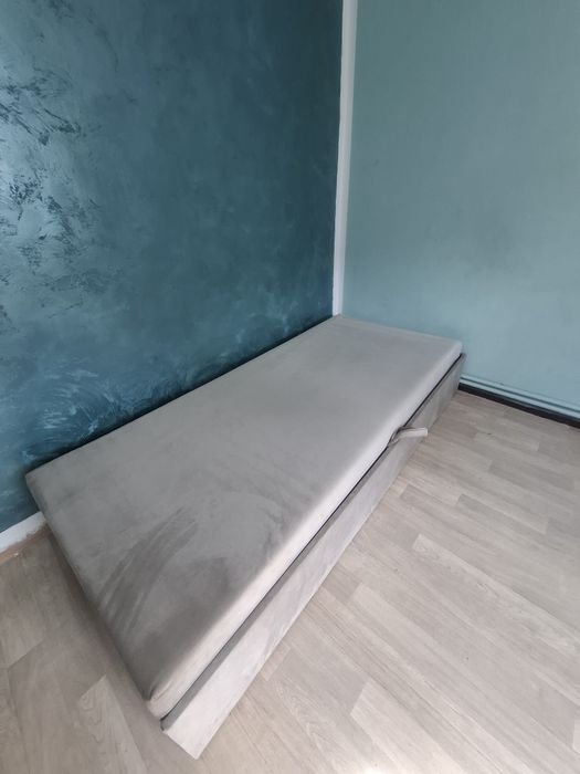 Nowe tapczany jednoosobowe