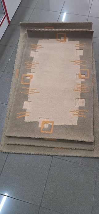 Assorted Rugs64861894902657121