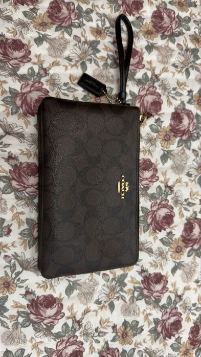 Carteira de mao Coach (nova)