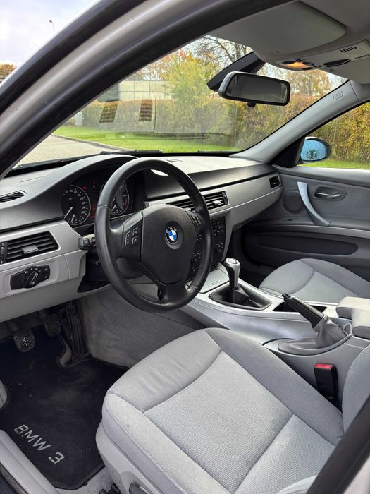Sprzedam BMW E91 318i
