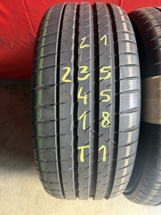 Pneus 235/45/18 Michelin Homolgacao tesla completamente novos