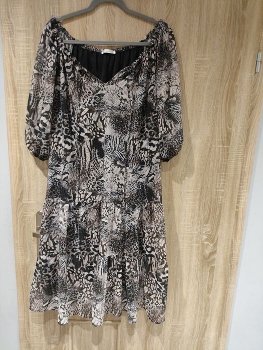 Sukienka panterka roz.44/46