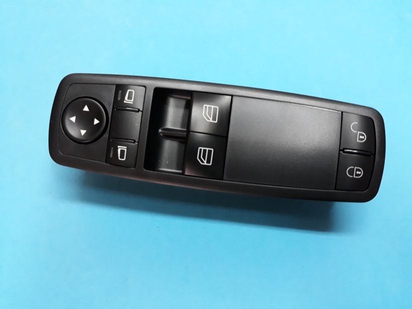Comando botão vidros Mercedes Classe A B W169 e W245 A1698206610 e A1688206710