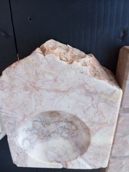 Conjunto de cinzeiros de pedra