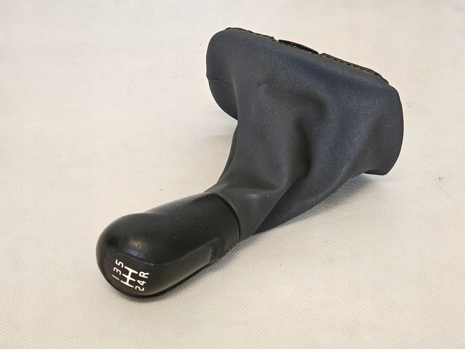 gałka biegów volvo v50 s40 c30 c70 2004-2012