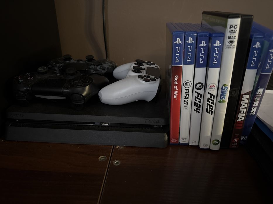 PlayStation 4 Slim 500GB  – sprawne