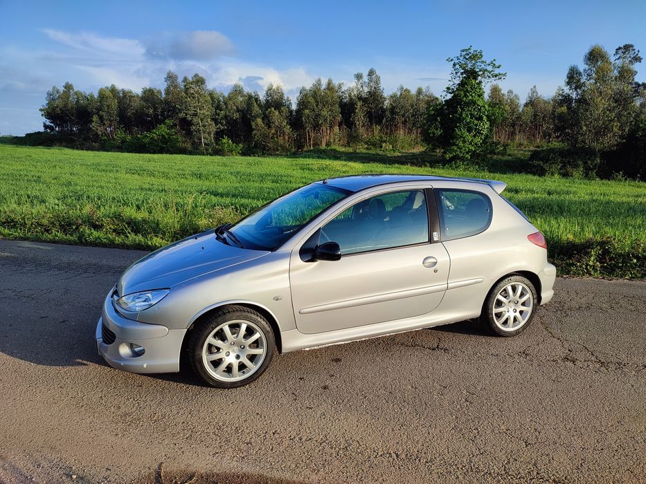 Peugeot 206 2.0 GT WRC n°2265 (1 de 35 em Portugal) Glória E Vera Cruz ...