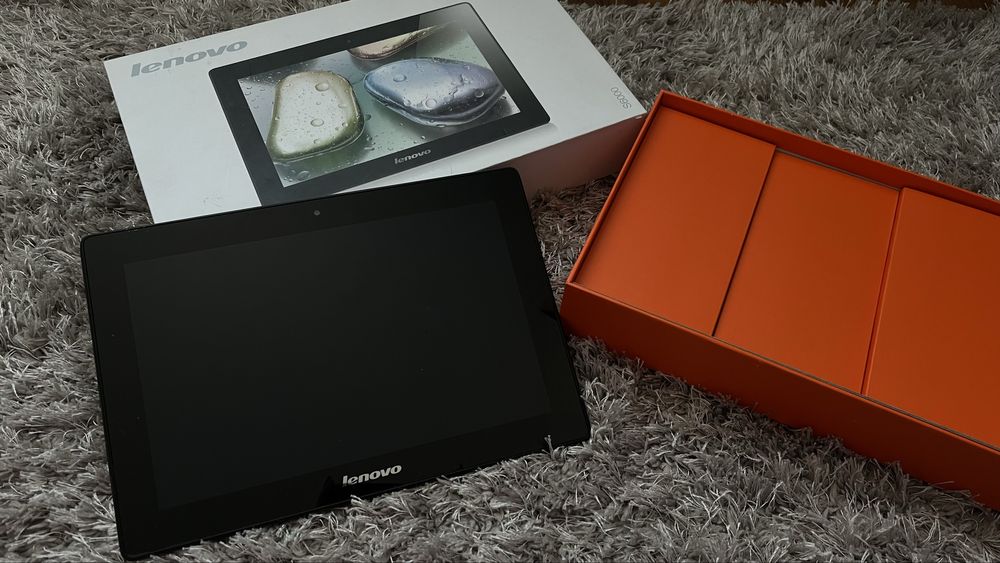 Продам планшет, Lenovo на переробку або деталі