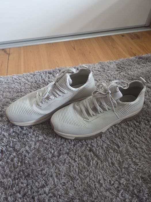 Sneakersy Pull&Bear 42