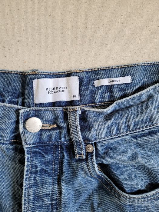 Jeansy Carrot Reserved r. 30