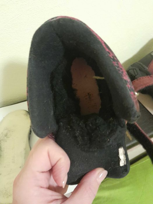 Зимові черевички для дівчинки Мінімен