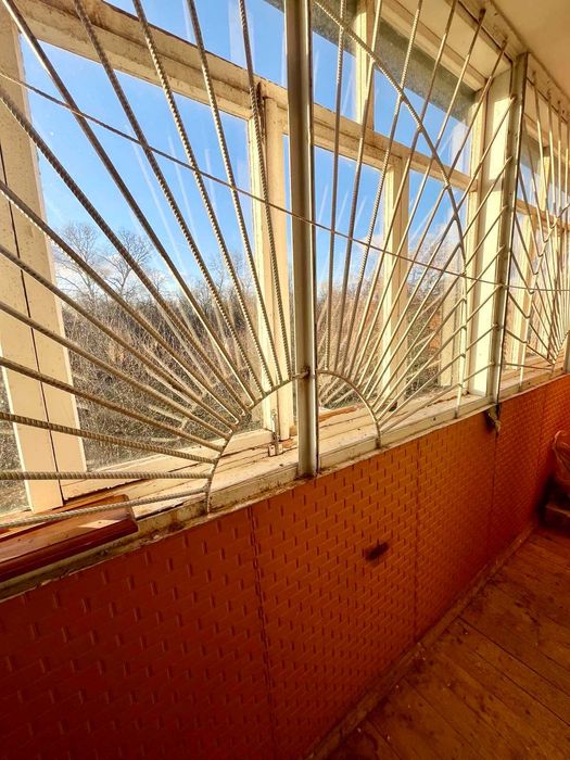 Продам (можна сертифікат) капітальний будинок з банею на березі р.Псел