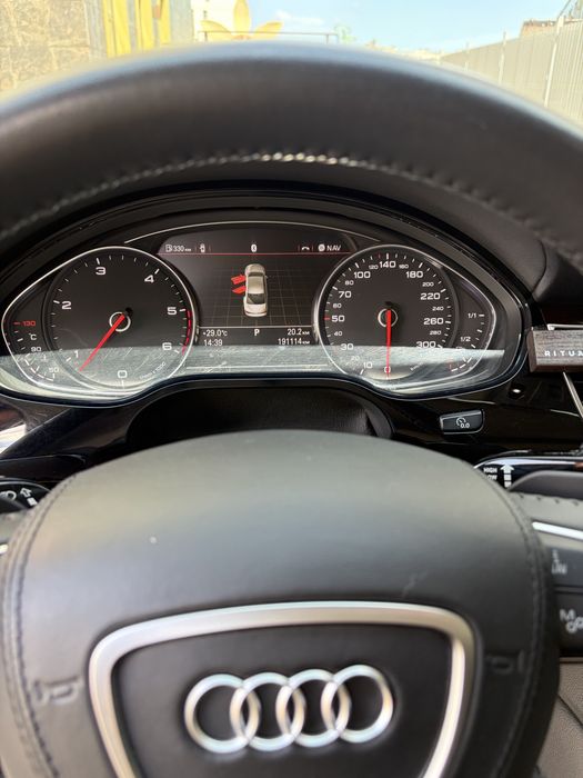 Audi A8 Long 3.0 tdi