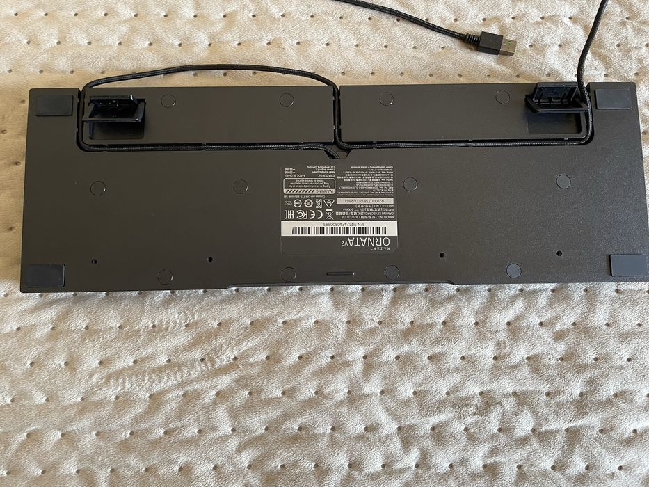 Teclado Razer Ornata V2