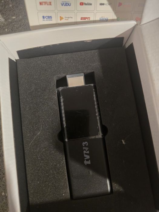 TV Stick 4K Android 14 8GB RAM 128GB pamięci WiFi z pilotem