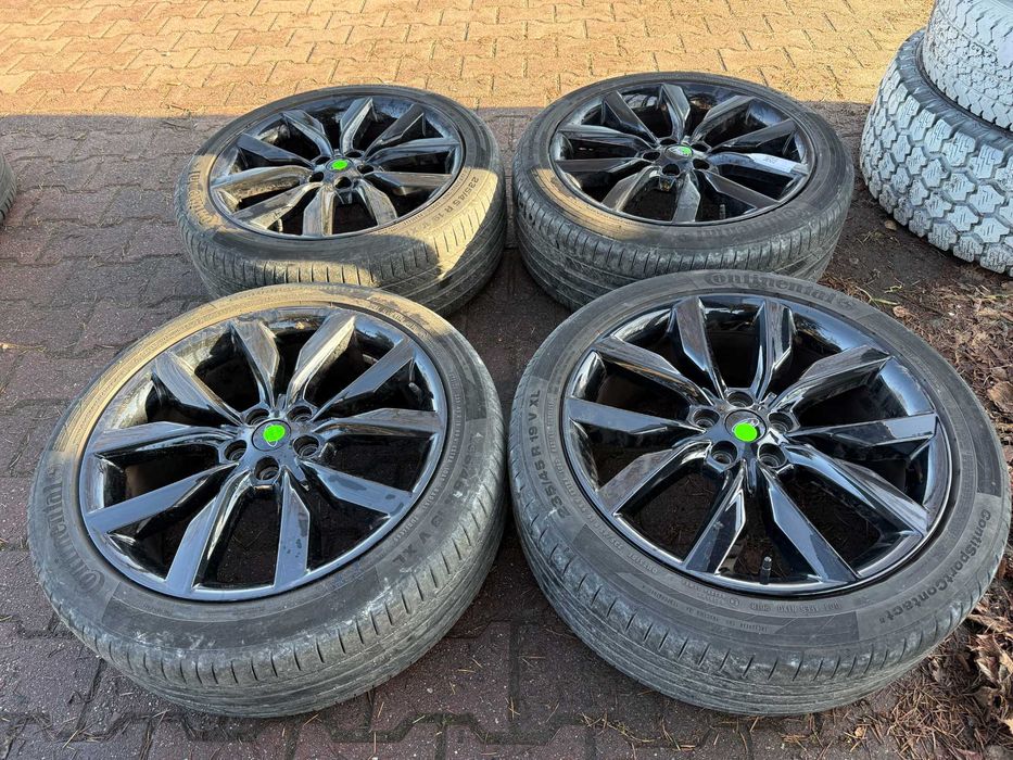 Felgi aluminiowe 19" 5x108 Ford Kuga S-Max z oponami letnimi