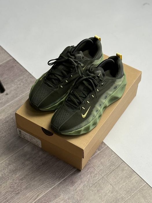 Кросівки Nike Ava Rover

сезон: весна / літо свіжа колекція маломірить!