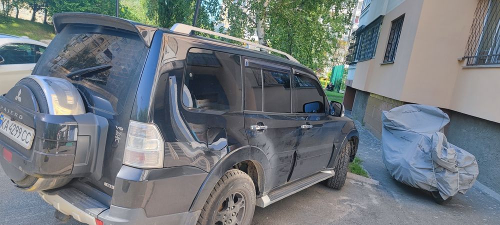 Паджеро вагон 4 3.0 газ бензин